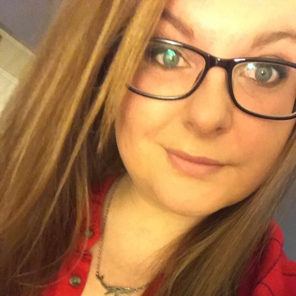Meet your Posher, Kristi - Picture 1 of 1
